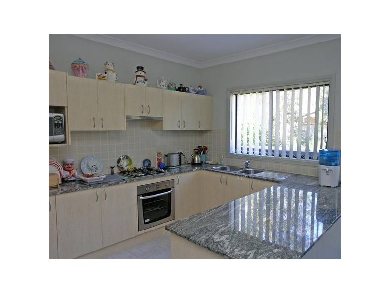 8 Banksia Pde, Warriewood NSW 2102