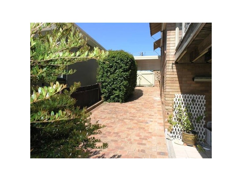 6a Fermoy Ave, Bayview NSW 2104