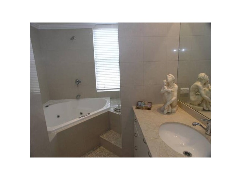 34/11 Ocean St, Narrabeen NSW 2101