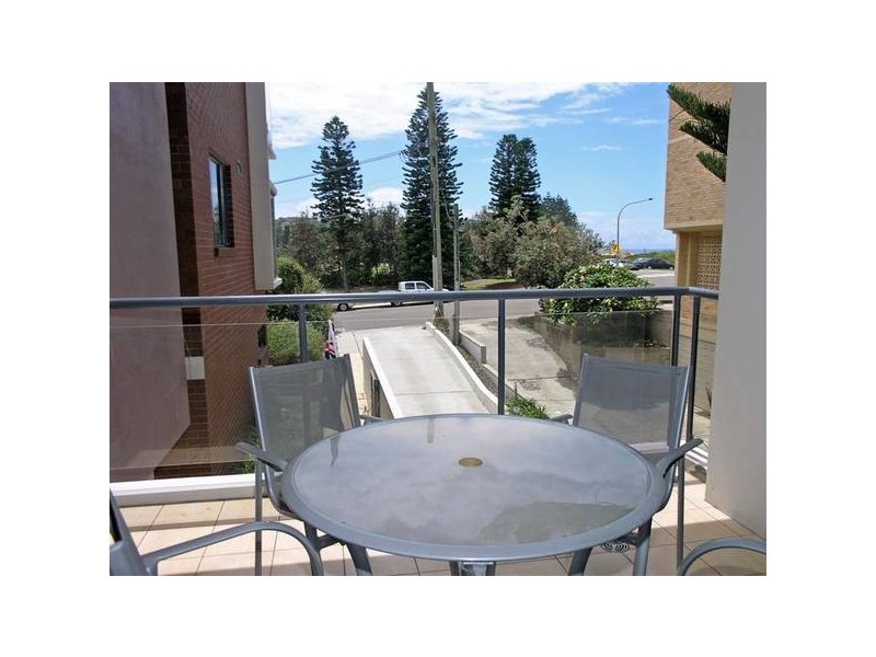 2/1-5 Darley St, Mona Vale NSW 2103