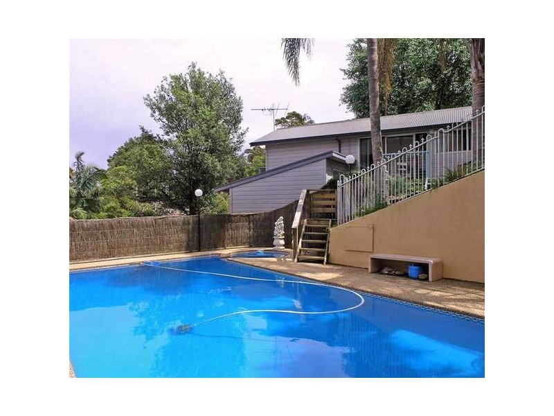 13 Jacquelene Close, Bayview NSW 2104