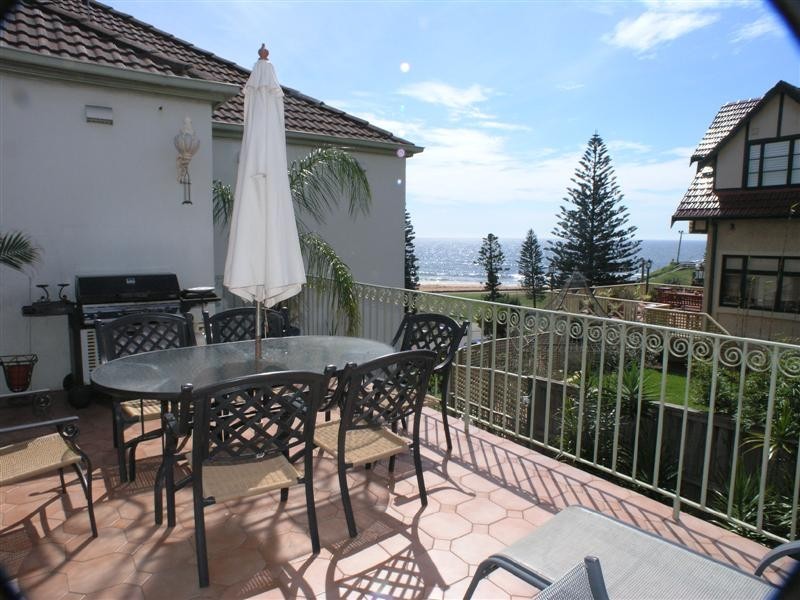 1/7 Birdwood Avenue, Collaroy Beach NSW 2097