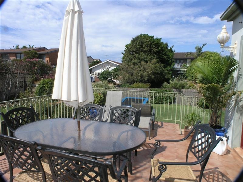 1/7 Birdwood Avenue, Collaroy Beach NSW 2097