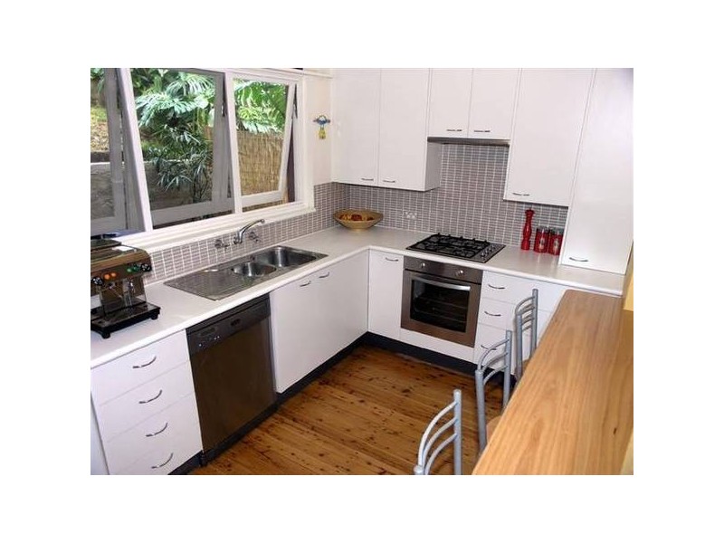 137 Rickard Rd, North Narrabeen NSW 2101