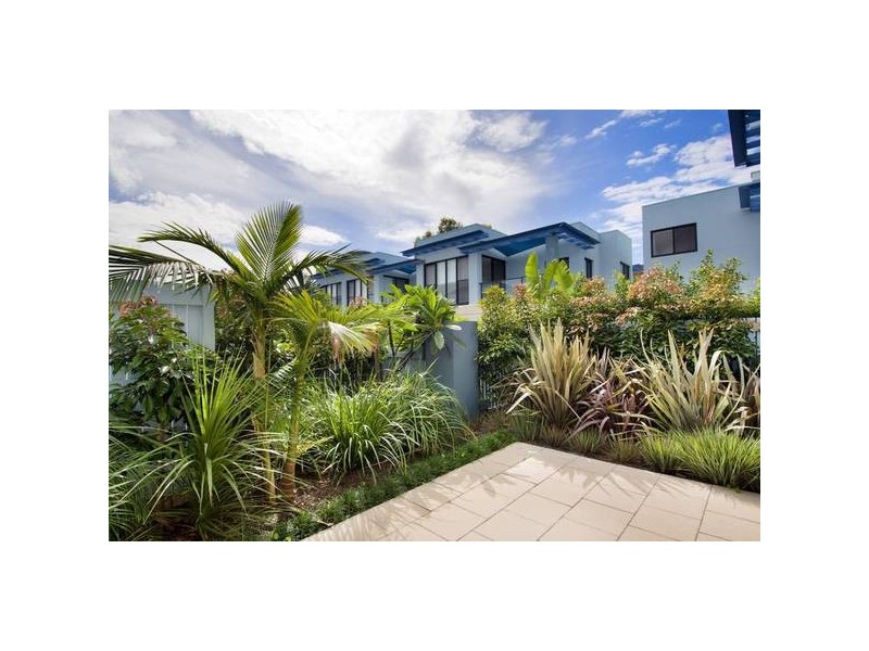 34-36 Golf Ave, Mona Vale NSW 2103