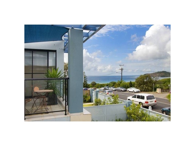 34-36 Golf Ave, Mona Vale NSW 2103