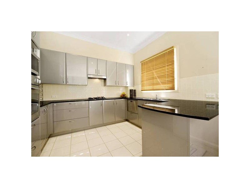 8/182-184 Powderworks Rd, Elanora Heights NSW 2101