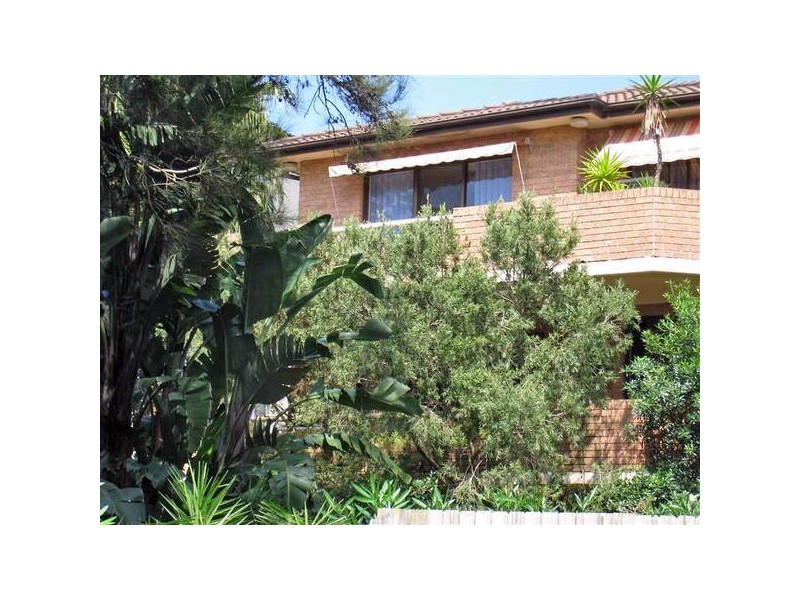 2/35 Seabeach Avenue, Mona Vale NSW 2103