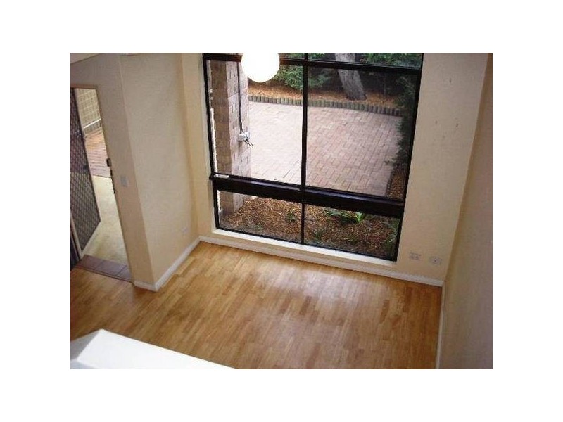 18/30 Macpherson Street, Warriewood NSW 2102