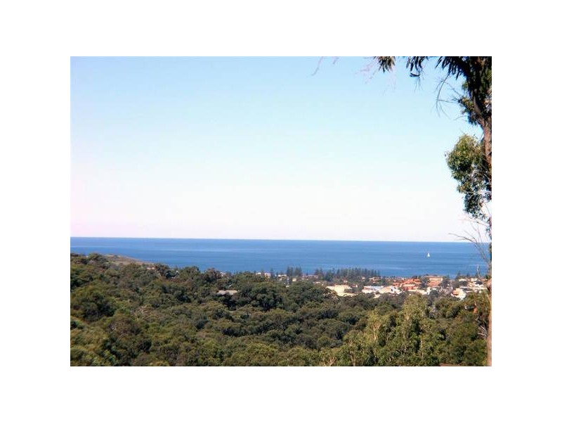 12 Minkara Rd, Bayview NSW 2104