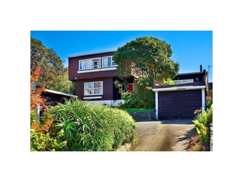 6 Jendi Ave, Bayview NSW 2104
