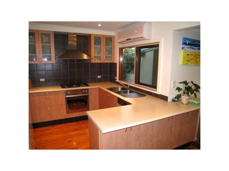 9 Lido Ave, North Narrabeen NSW 2101