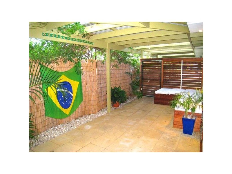 9 Lido Ave, North Narrabeen NSW 2101