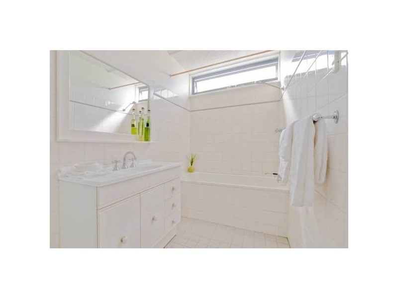 3/60 Golf Avenue, Mona Vale NSW 2103