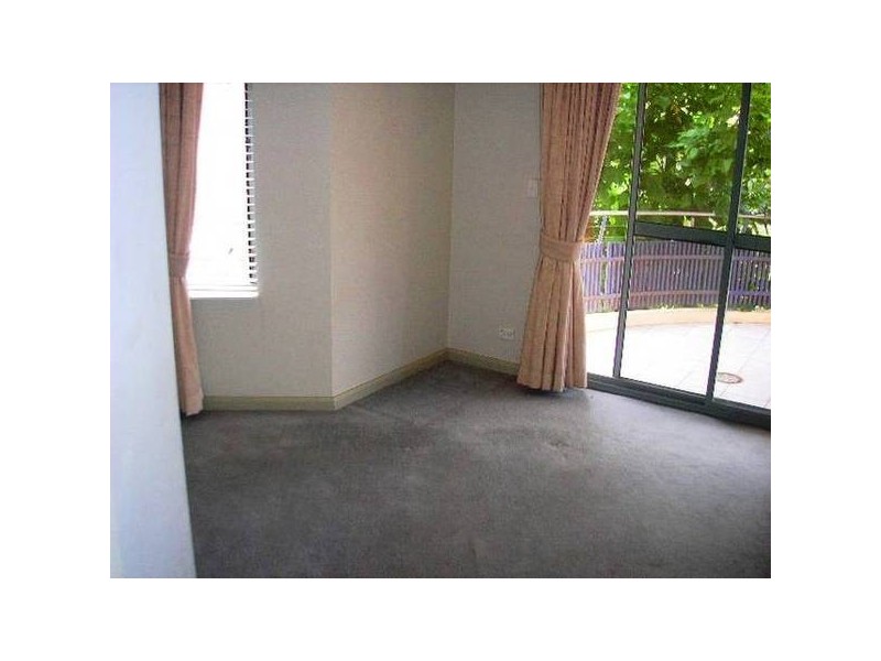 1/5 Terrol Crescent, Mona Vale NSW 2103