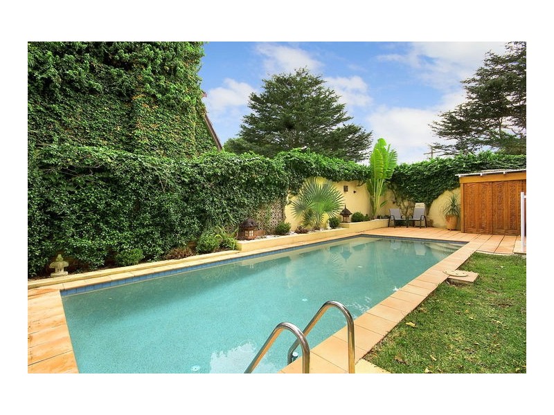 13 Cumberland Ave, Collaroy NSW 2097
