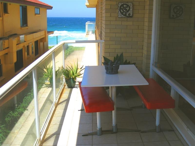 1/1192 Pittwater Rd, Narrabeen NSW 2101