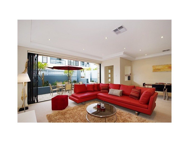 14/34-36 Golf Ave, Mona Vale NSW 2103
