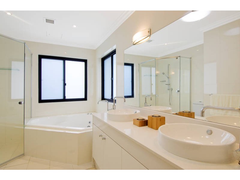 14/34-36 Golf Ave, Mona Vale NSW 2103