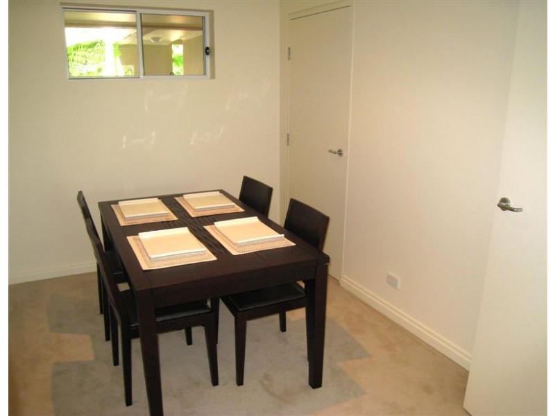 8/153-155 Powderworks Rd, Elanora Heights NSW 2101