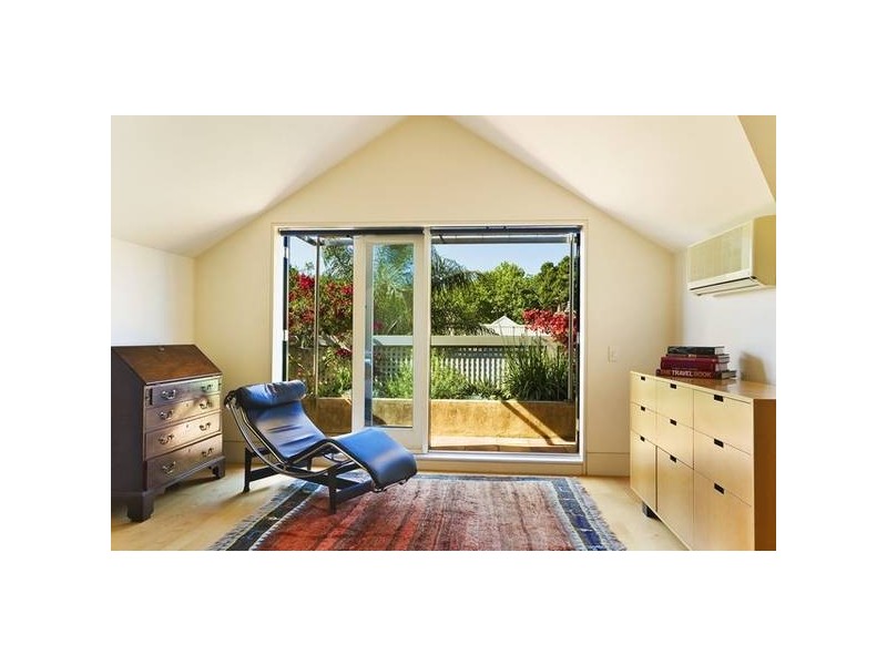26B Caledonia Street, Paddington NSW 2021