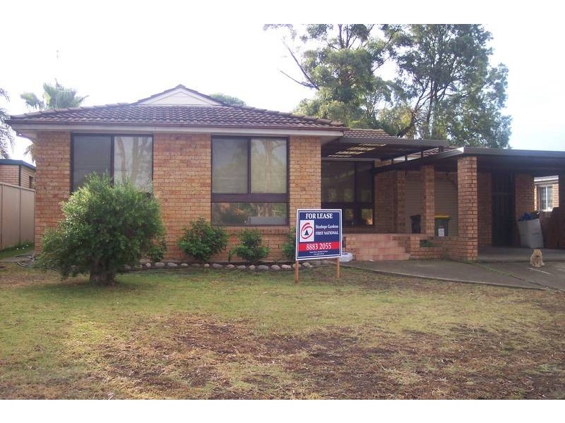 4 Narcissus Ave, Quakers Hill NSW 2763