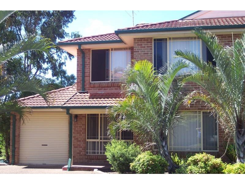 4/27 STANBURY PLACE, Quakers Hill NSW 2763