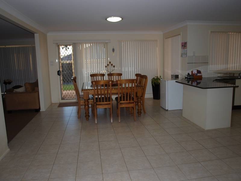 12 Linton Street, Stanhope Gardens NSW 2768