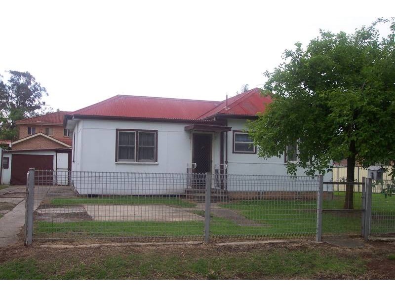 44 Ridgeway Crescent, Quakers Hill NSW 2763