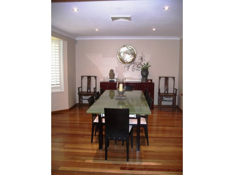 19 Denton Grove, Quakers Hill NSW 2763