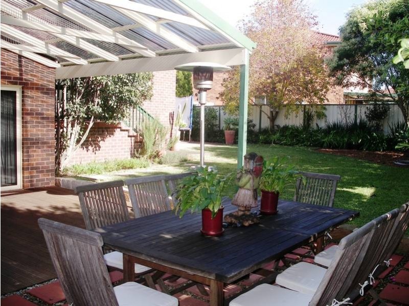 19 Denton Grove, Quakers Hill NSW 2763