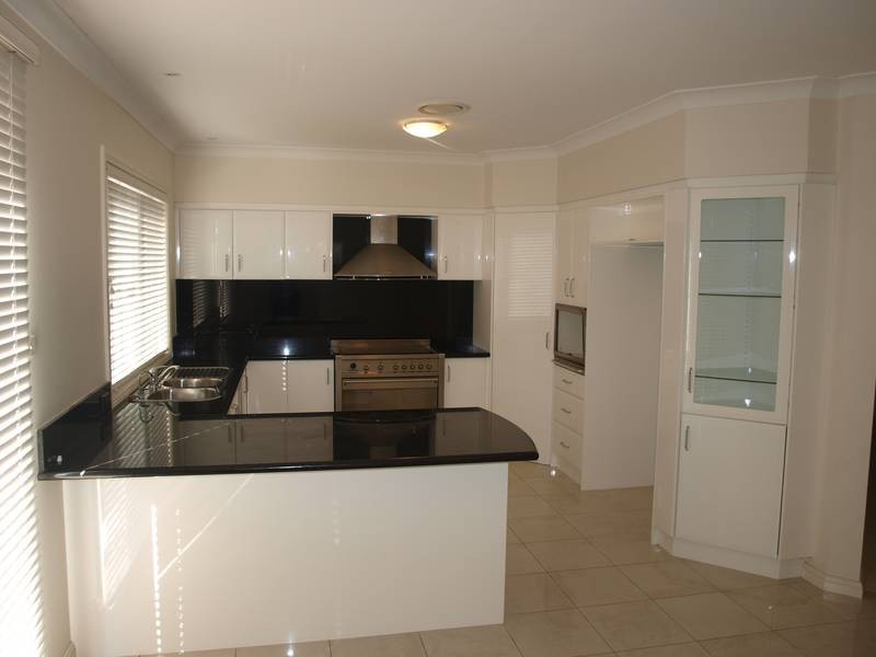 13 Geewan Avenue, Kellyville NSW 2155