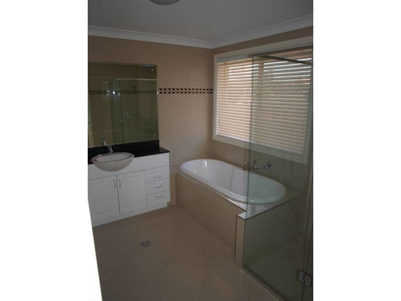 13 Geewan Avenue, Kellyville NSW 2155