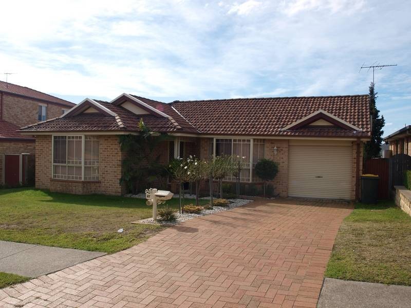 41 Phoenix Ave, Stanhope Gardens NSW 2768