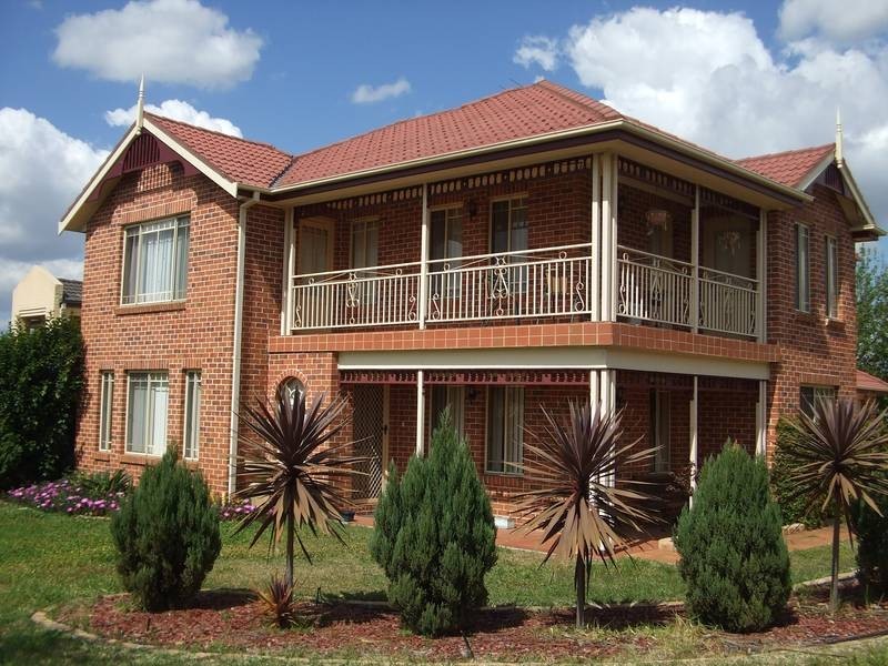 1 Dungara Crescent, Stanhope Gardens NSW 2768