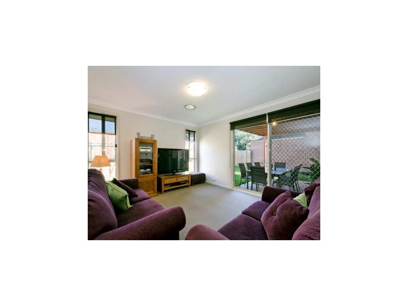 1206 Phoenix Avenue, Beaumont Hills NSW 2155