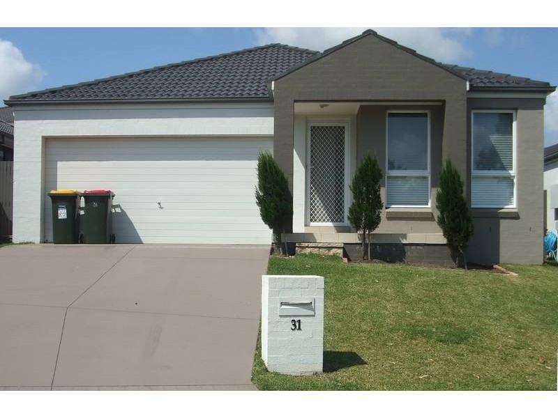 31 Ashteade Parade, Stanhope Gardens NSW 2768