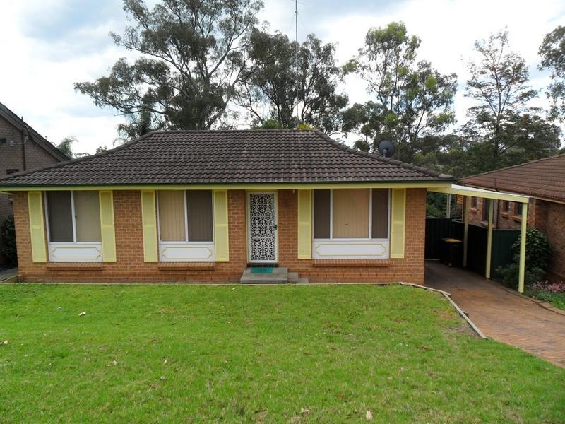 82 Madagascar Drive, Kings Park NSW 2148