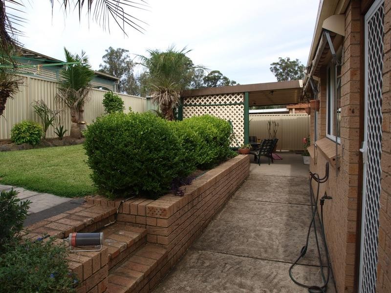 50 Summerfield Avenue, Quakers Hill NSW 2763