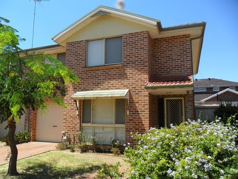 33/45 Farnham Road, Quakers Hill NSW 2763