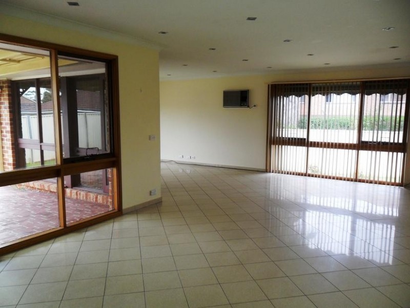 131 Whitby Road, Kings Langley NSW 2147