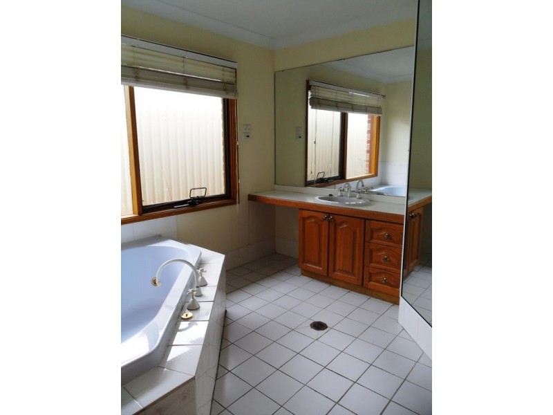 131 Whitby Road, Kings Langley NSW 2147