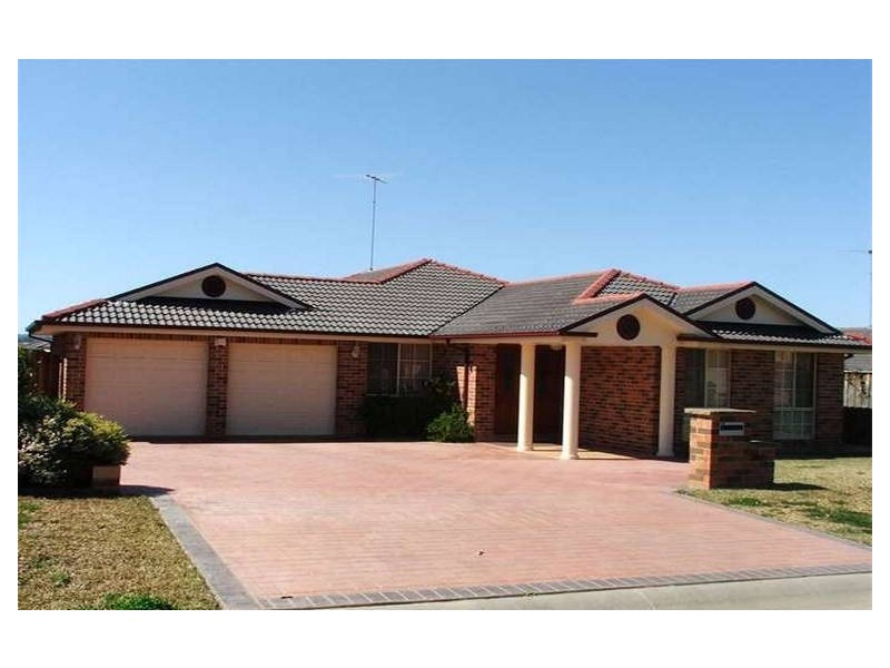 8 Coachman Cresent, Kellyville Ridge NSW 2155