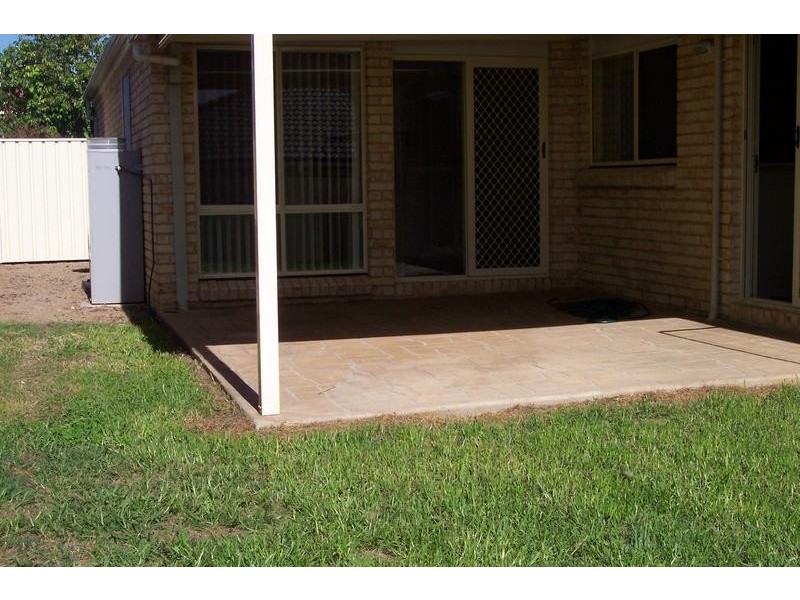 86 Zammit Ave, Quakers Hill NSW 2763