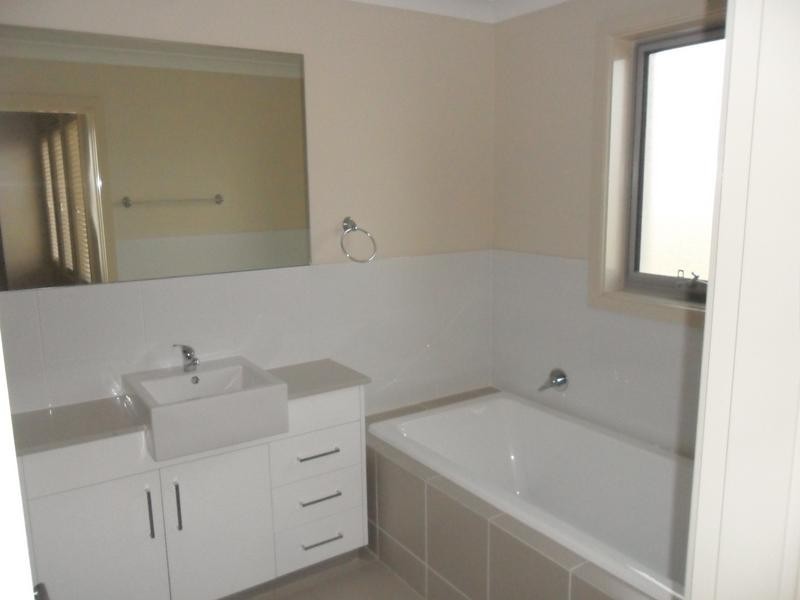 42 Widgeon Road, The Ponds NSW 2769