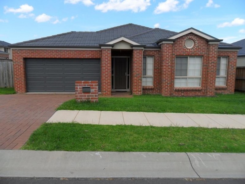 19 Rainford Street, Stanhope Gardens NSW 2768