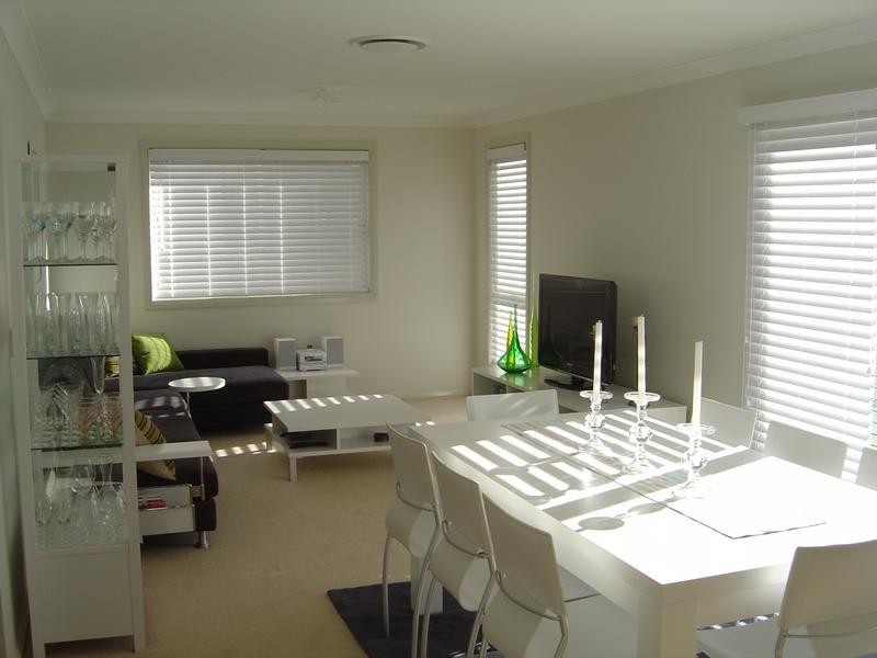 33 ASHTEADE PDE, Stanhope Gardens NSW 2768