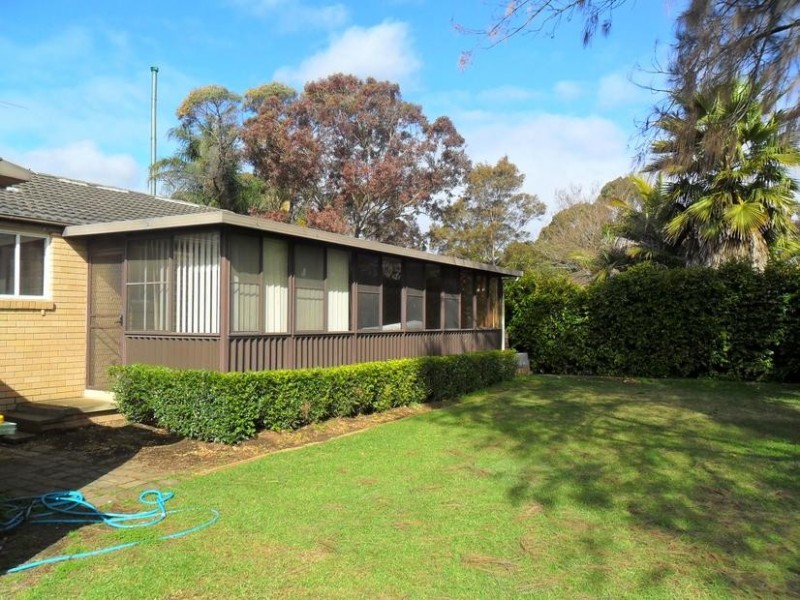 6 Jasmine Avenue, Quakers Hill NSW 2763