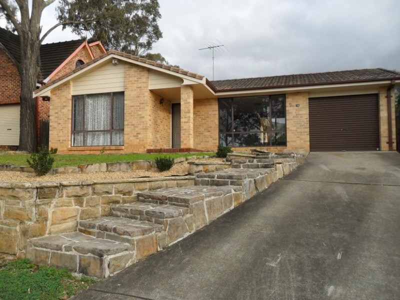 39 Kennington Avenue, Quakers Hill NSW 2763