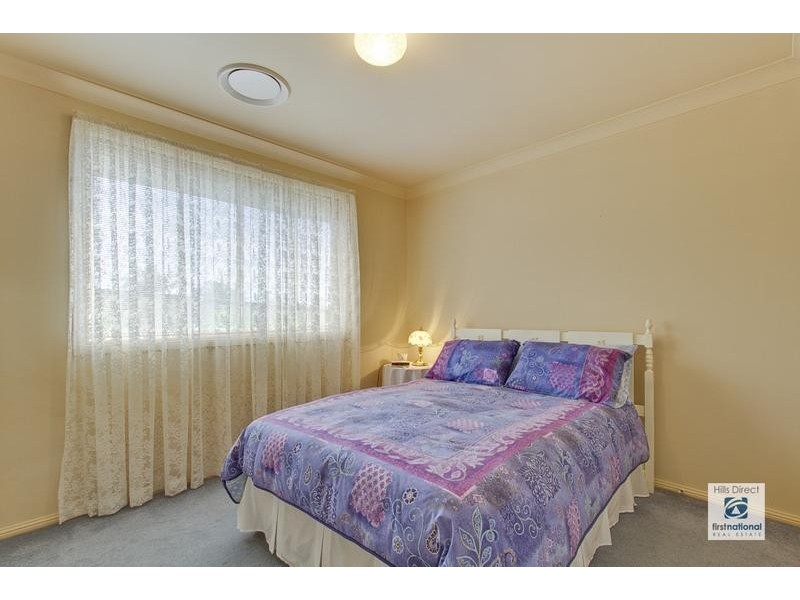 5 Fan Way, Stanhope Gardens NSW 2768